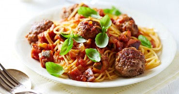 Recept Spaghetti met tomaten-gehaktballetjessaus Grand'Italia